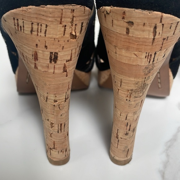 EUC Michael Kors Astor Black Suede Studded Corked Platform Slide Size 9 - Picture 6 of 9